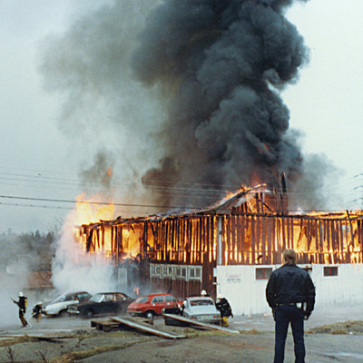 Solb 1997 1 2 - Eldsvåda vid Överjärva gård, 1975