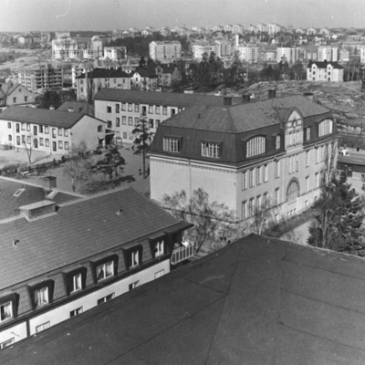 Solb 1978 97 277 - Vy mot bebyggelsen vid Huvudsta skola, 1957