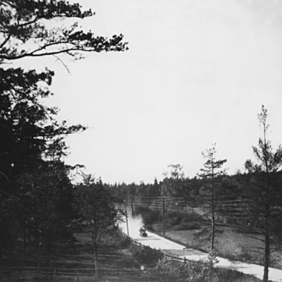 Solb U 1988 2 8 - Landsvägen vid Överjärva