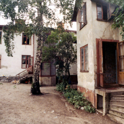 Solb 1994 3 147 - Villa