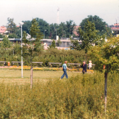 Solb 1999 16 19 - Skytteholmsparken