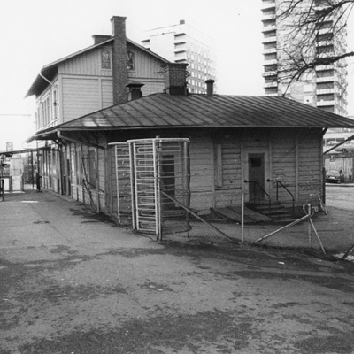 Solb 1980 66 5 - Ulriksdals järnvägsstation