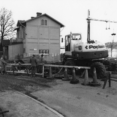 Solb 1980 43 6 - Stationshus i Ulriksdal