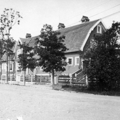 Solb 2013 02 47 - Fyrväpplingen på Stråkvägen, 1912