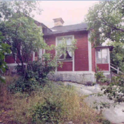 Solb 1994 3 138 - Gårdshus