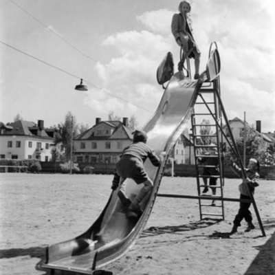 Solb 1983 23 15 - Lekparken i Rudviken, 1952