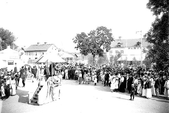 Eksjöutställningen 1912, på Linnéskolans gård.