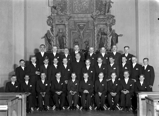 Konfirmation i Eksjö kyrka den 11 maj 1946, gos...
