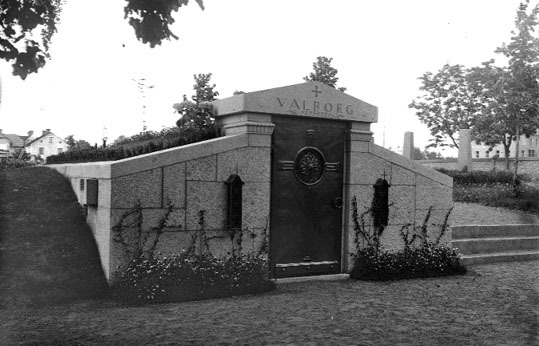Litt G grav 187 på Sankt Lars kyrkogård, Eksjö.