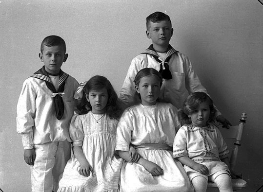 Öfverste Sam Myhrmans fem barn.