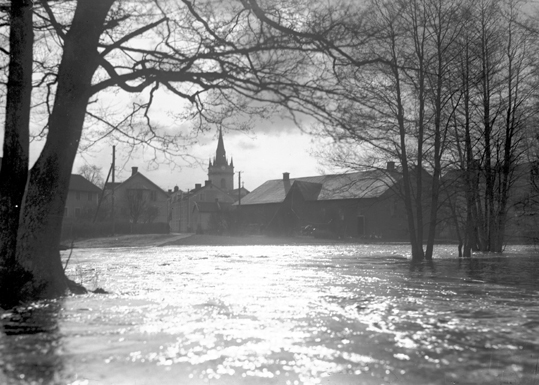 Översvämning i Eksjö-ån. Bilden är tagen från P...